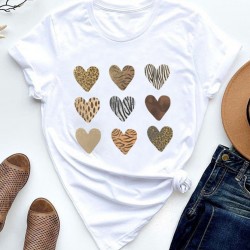 White Heart-shaped Animal Print Short Sleeve Graphic Tee